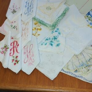 Vintage Ladies Handkerchiefs